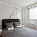 GuestReady - Elegant Escape near Plaza Athénée